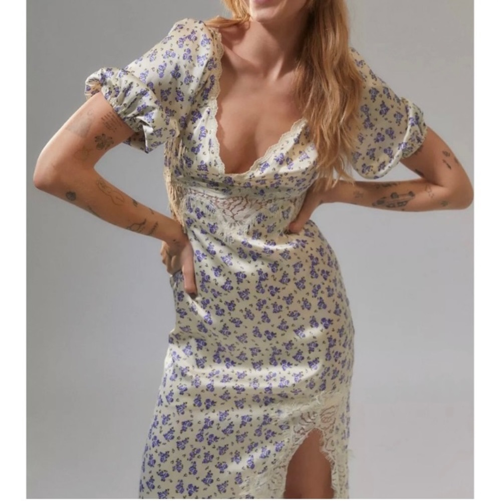 Urban Outfitters Floral Lace Trim Midi Dress
